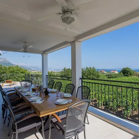 Villa Mir Kastel Stafilic